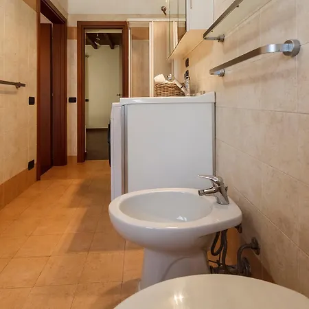 Villa Edificio Storico In Bg Centro Con Area Esterna Privata Bergamo