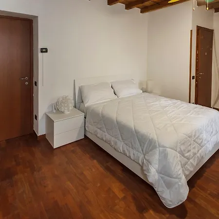 Edificio Storico In Bg Centro Con Area Esterna Privata Villa Bergamo