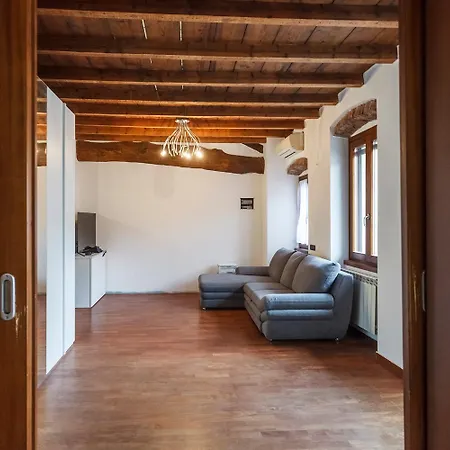 Villa Edificio Storico In Bg Centro Con Area Esterna Privata Bergamo