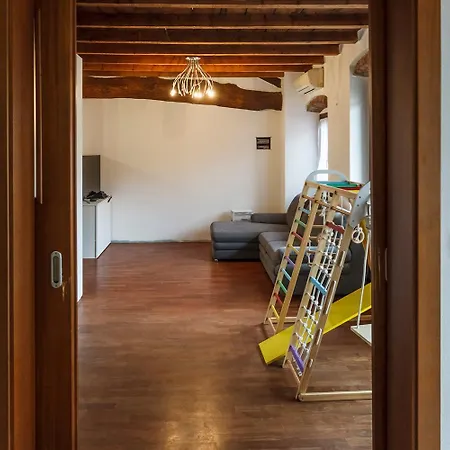 Edificio Storico In Bg Centro Con Area Esterna Privata Bergamo